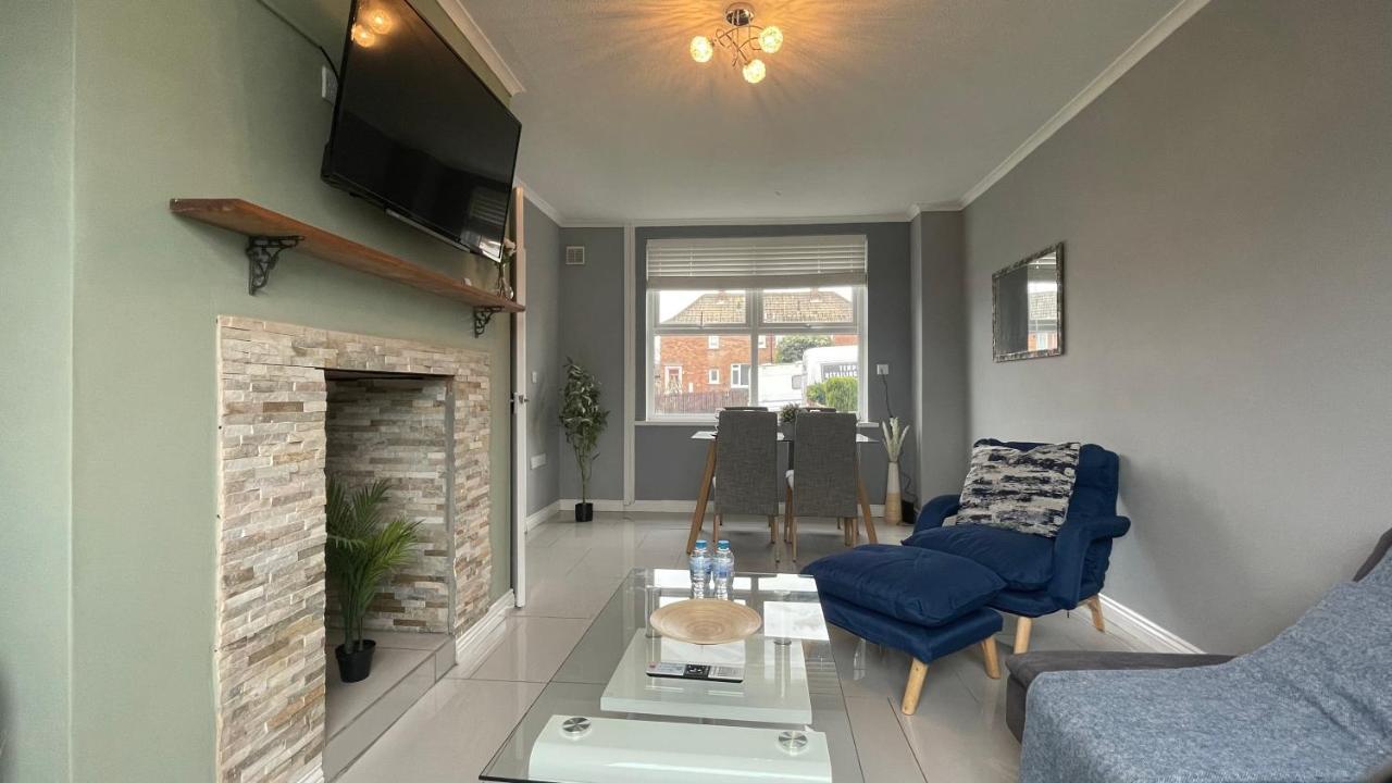 Fully Serviced Three Bed House In Durham Exteriör bild